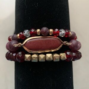 1732 Elegant Red and Gold Bracelet with Layered Design